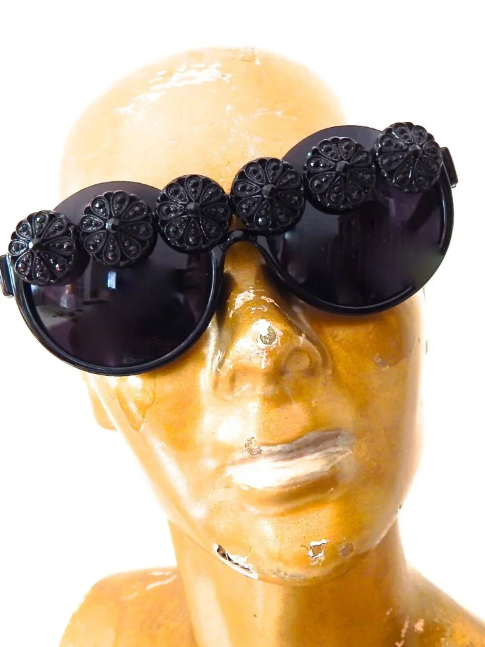 GASOLINE GLAMOUR DOUBLE DEUCE BLACK JACK PEEKABOO SUNGLASSES♠️♠️♠️